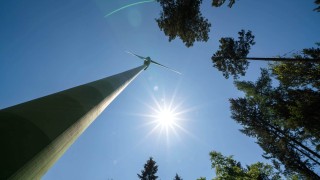 Kraftwerk: Elektrische Energie aus Windkraft