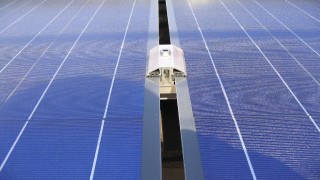 Solarzellen: Vorrichtungen zur direkten Umwandlung von Solarenergie in elektrischen Strom.