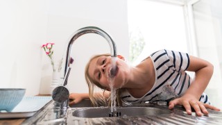 Trinkwasserversorgung badenova versorgt tagtäglich über 570.000 Menschen in der Region mit Trinkwasser bester Qualität.
